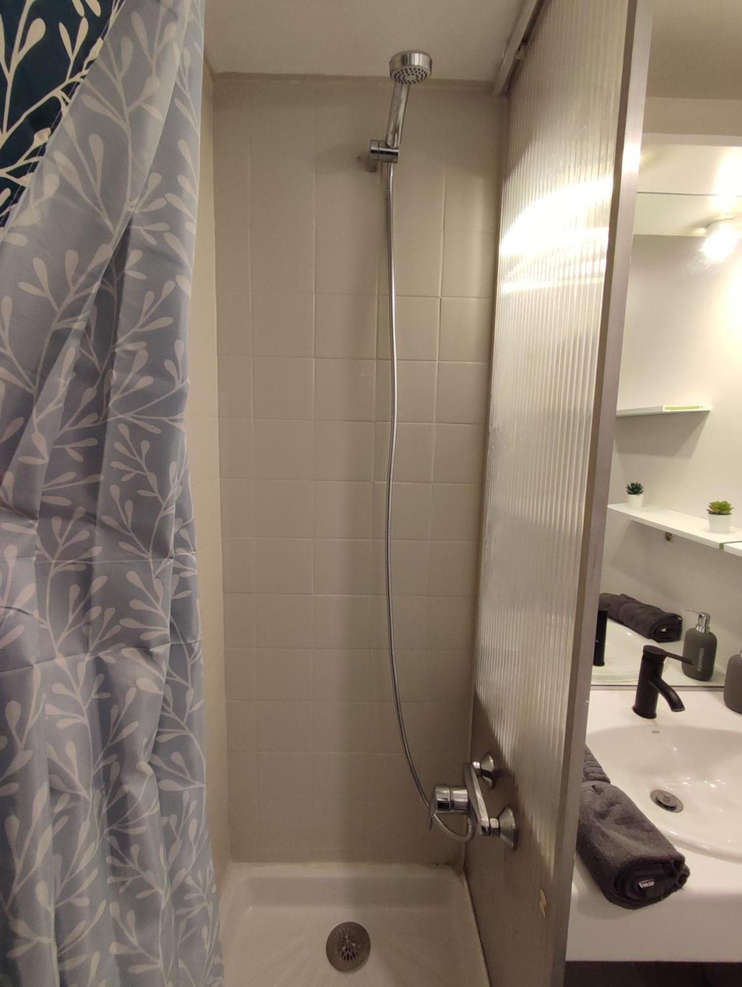 Appartement Climatise Tout Equipe A 6Min De La Gare St Charles Марсилия Екстериор снимка