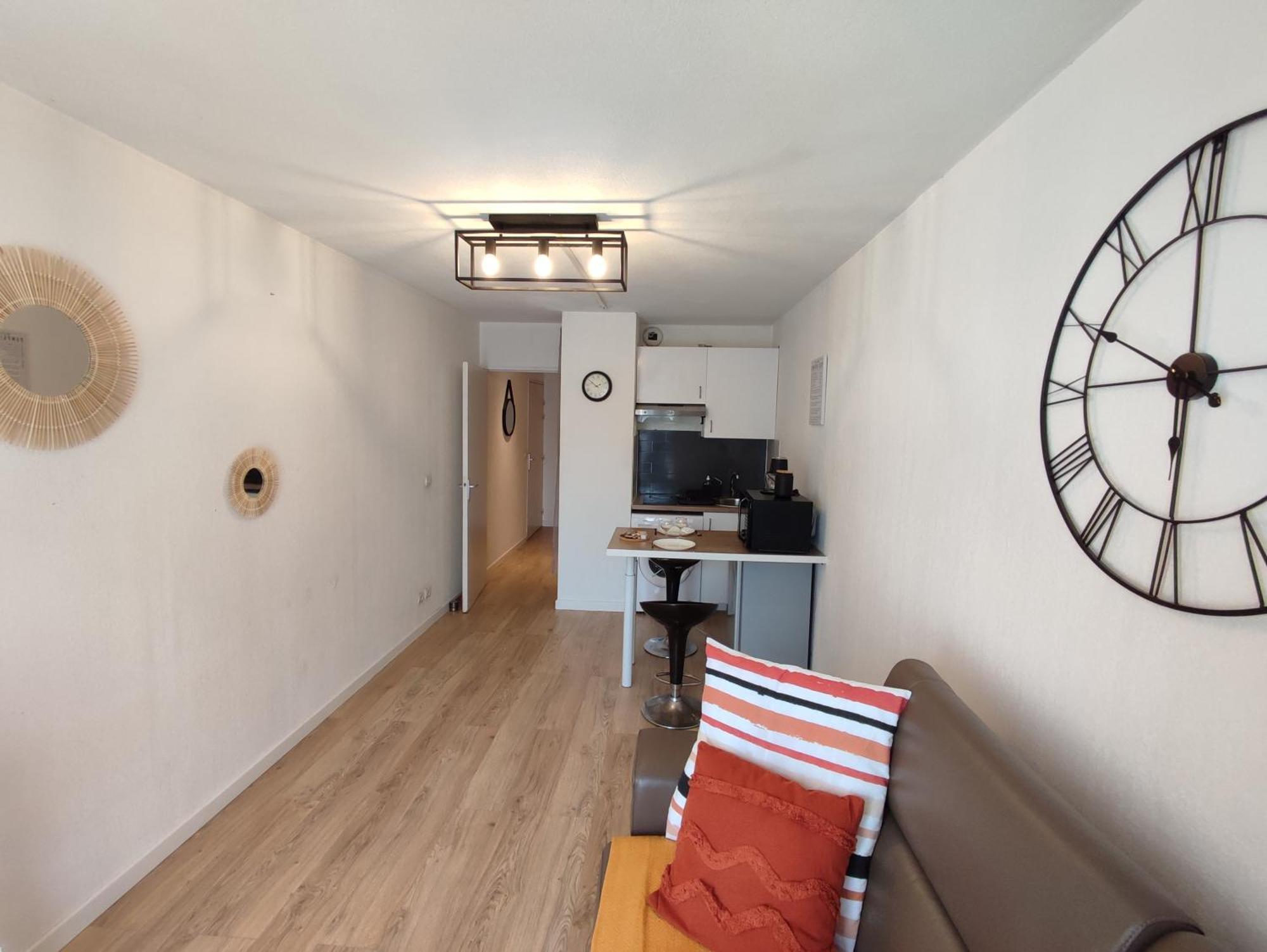 Appartement Climatise Tout Equipe A 6Min De La Gare St Charles Марсилия Екстериор снимка